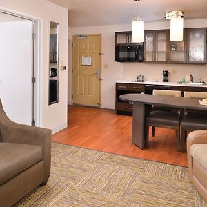 One-Bedroom King Suite